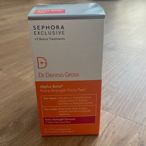 Brand new- Dr. Dennis Gross Alpha Beta Extra Strength Daily Peel